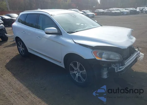 2015 Volvo Xc60 T6 из США, поврежденный, VIN YV4902RB4F2562694
